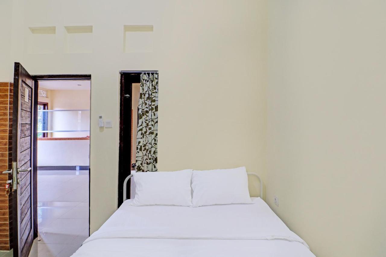 Oyo 91864 Holistic Stay Jimbaran Zewnętrze zdjęcie