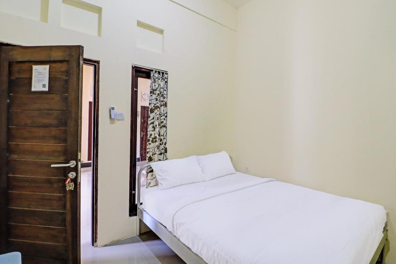 Oyo 91864 Holistic Stay Jimbaran Zewnętrze zdjęcie